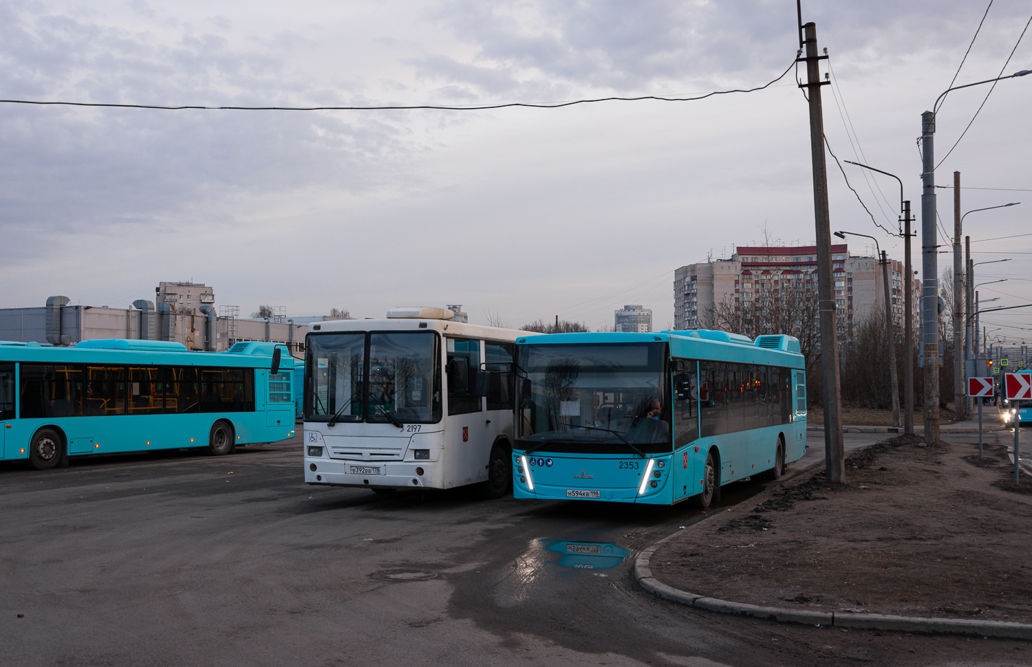 Санкт-Петербург, МАЗ-203.047 № 2353