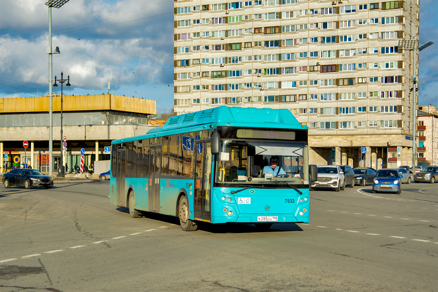 Санкт-Пецярбург, ЛиАЗ-5292.67 (CNG) № 7532