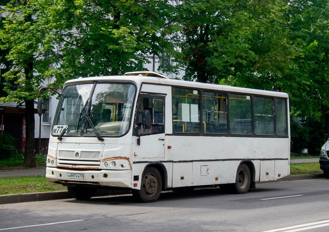 Kingisepp, PAZ-320402-05 # Н 997 УН 178
