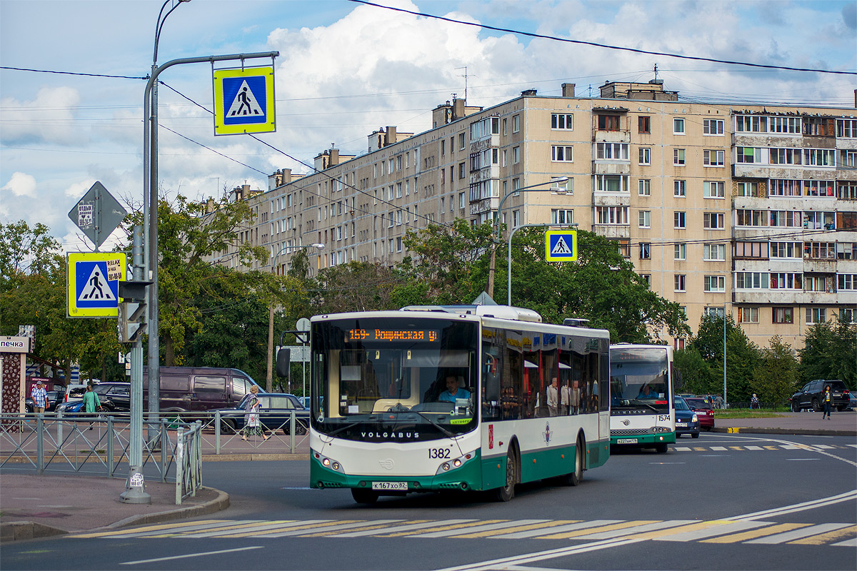 Saint Petersburg, Volgabus-5270.00 # 1382