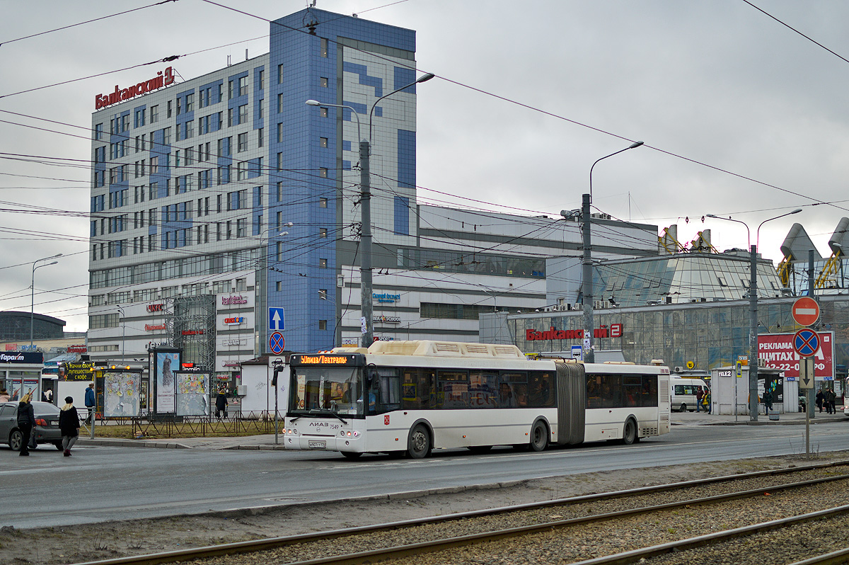 Saint Petersburg, LiAZ-6213.71 # 7549