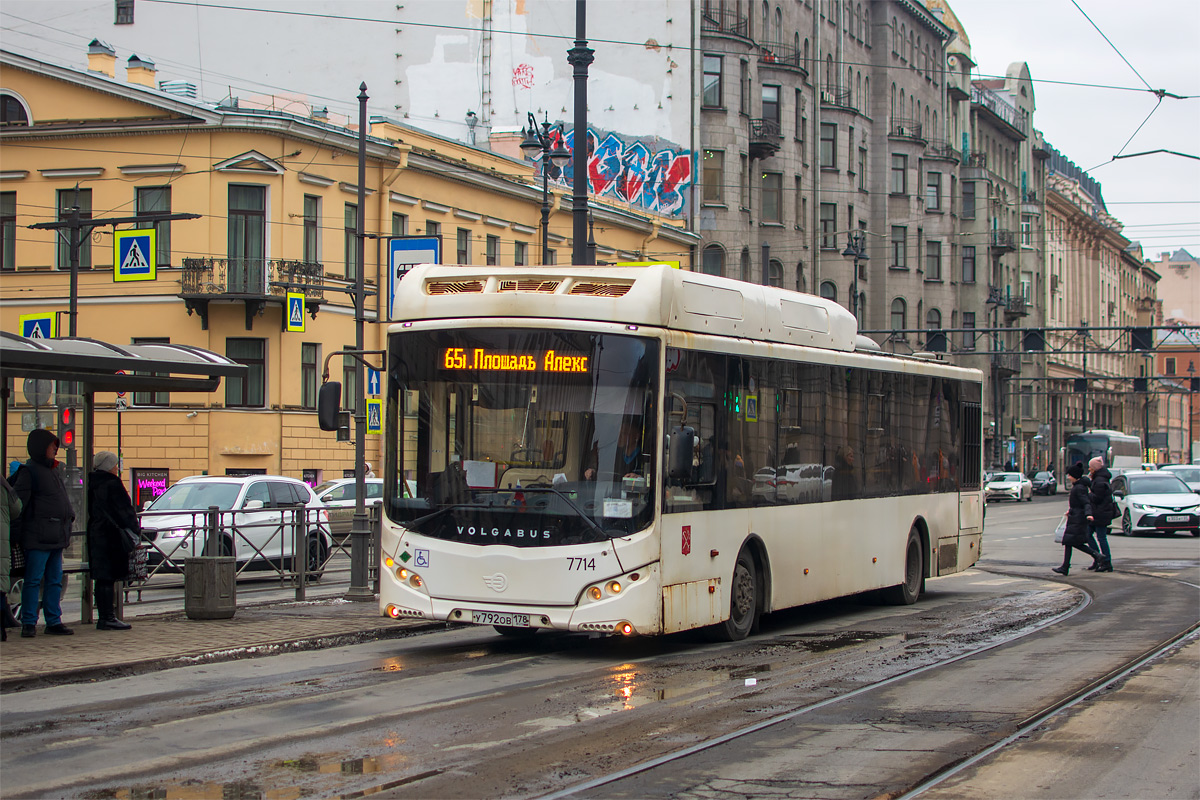 Saint Petersburg, Volgabus-5270.G2 (CNG) # 7714