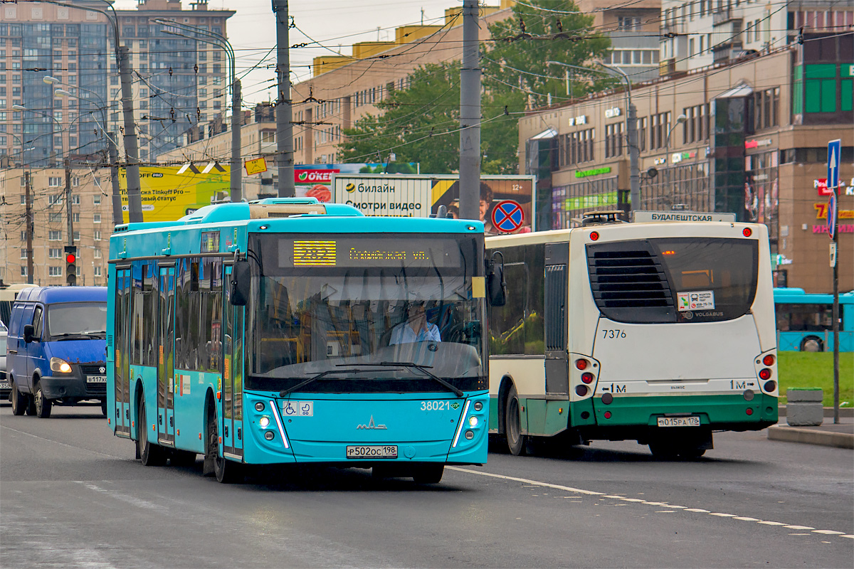 Saint Petersburg, MAZ-203.945 No. 38021