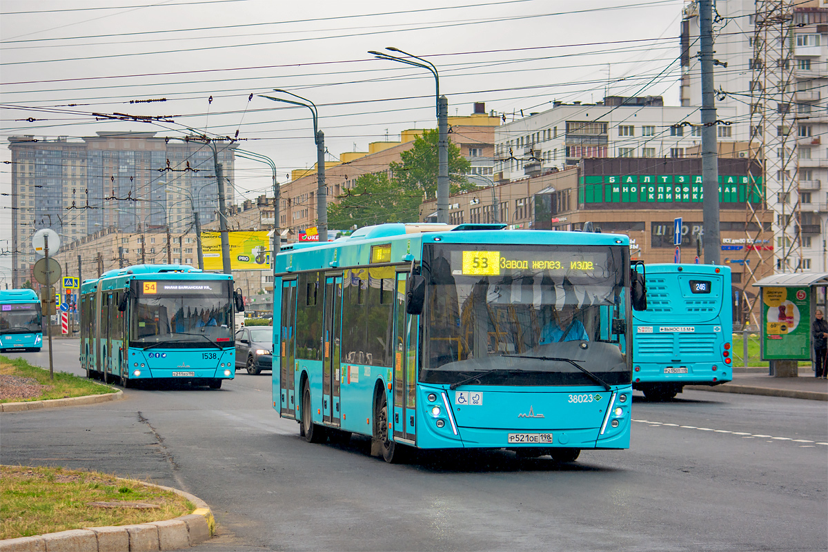 Saint Petersburg, MAZ-216.066 # 1538; Saint Petersburg, MAZ-203.945 # 38023