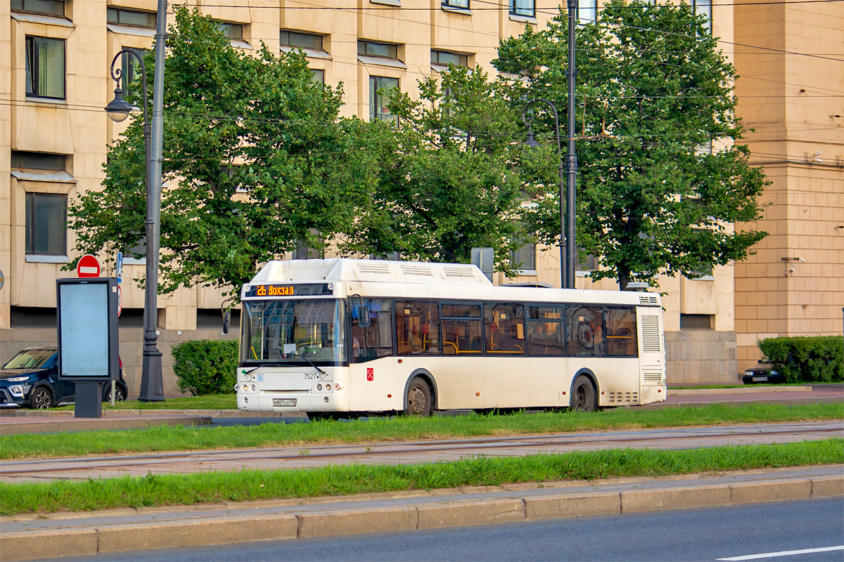 Saint Petersburg, LiAZ-5292.71 # 7527