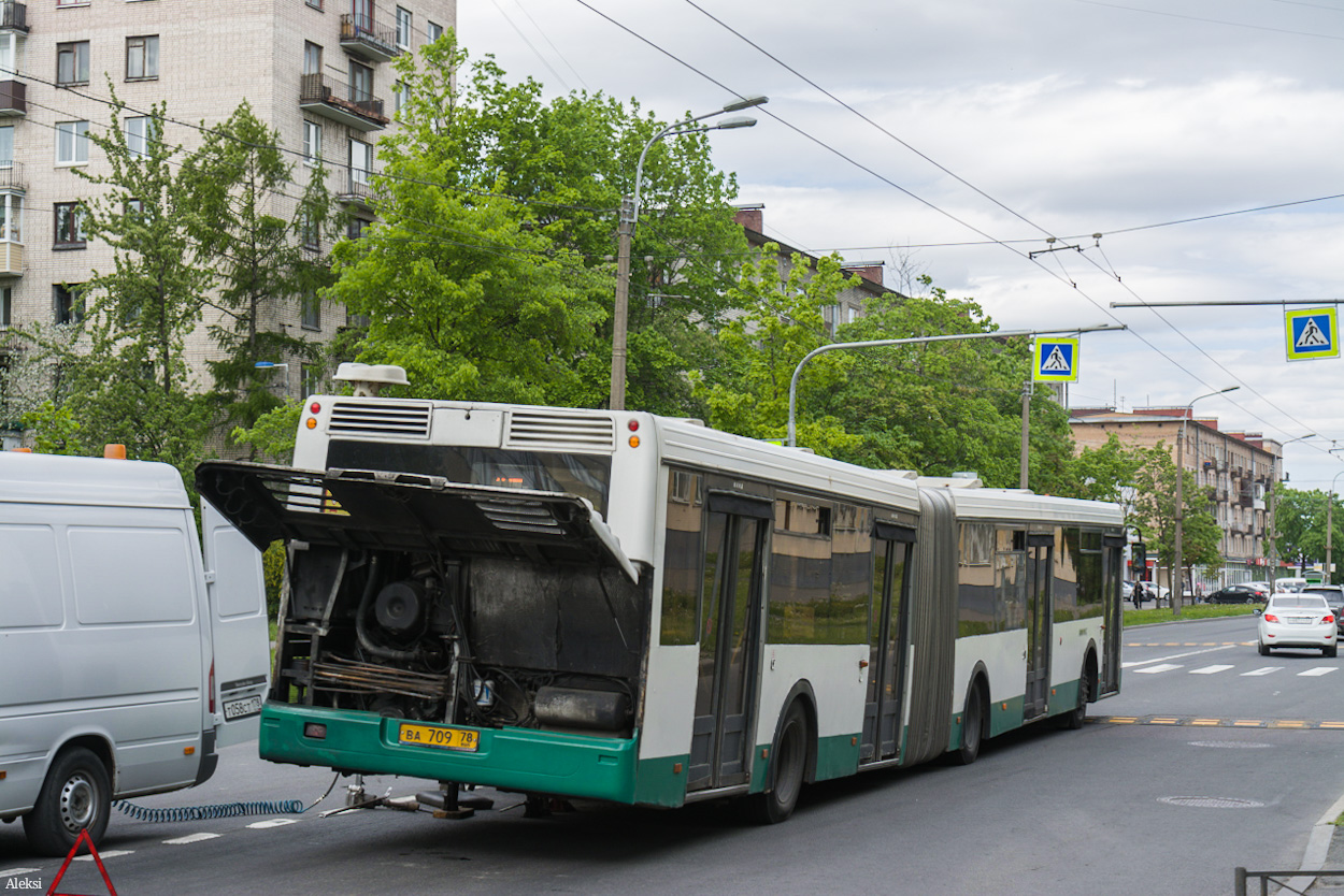 Saint Petersburg, LiAZ-6213.20 # 5411