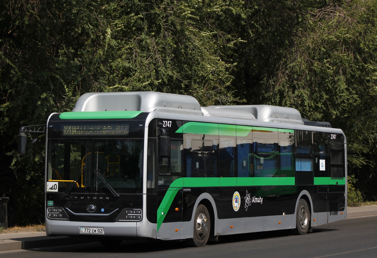 Almaty, Yutong ZK6126HG (QazTehna) # 2747