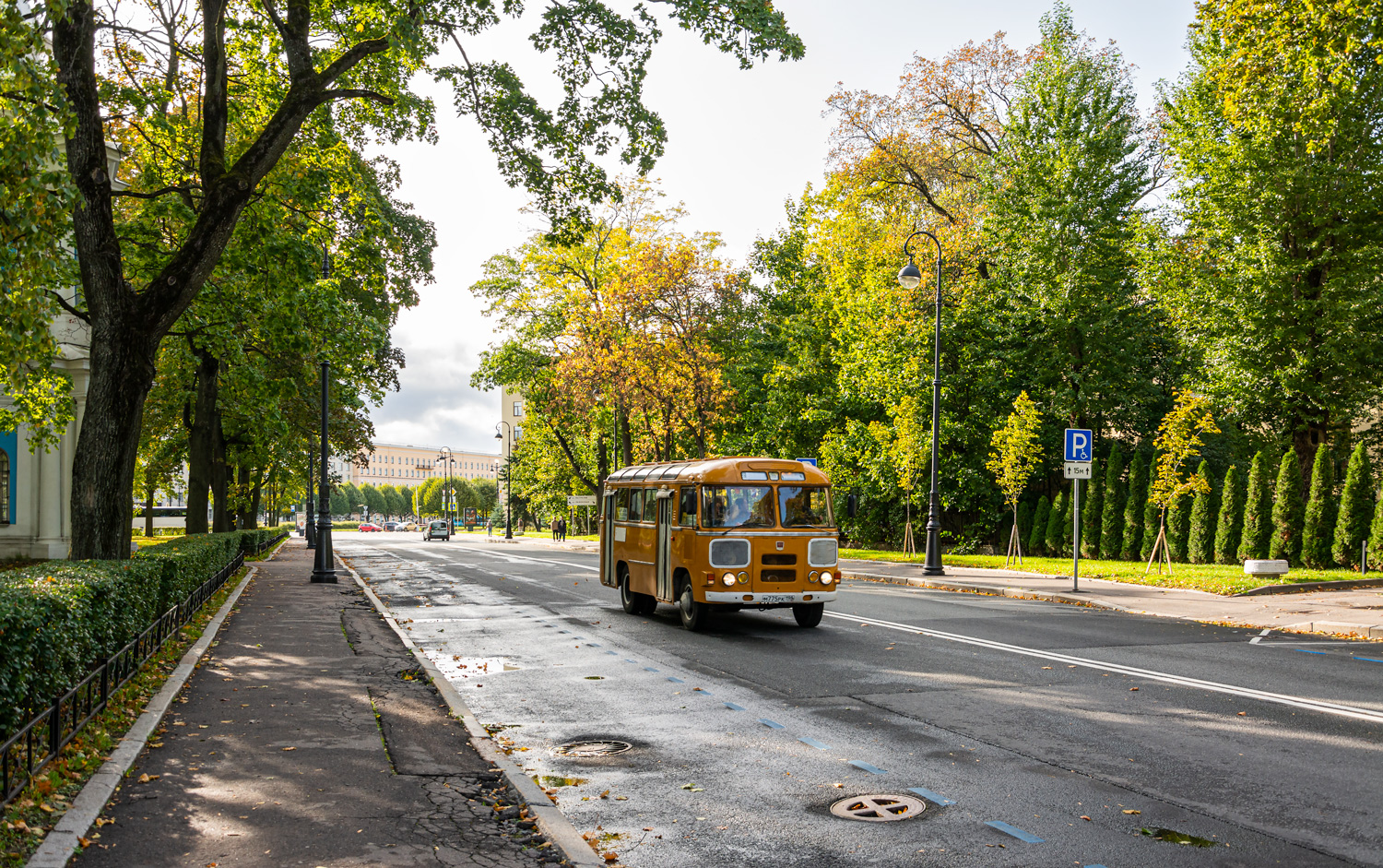 Saint Petersburg, PAZ-672М # М 775 РК 198