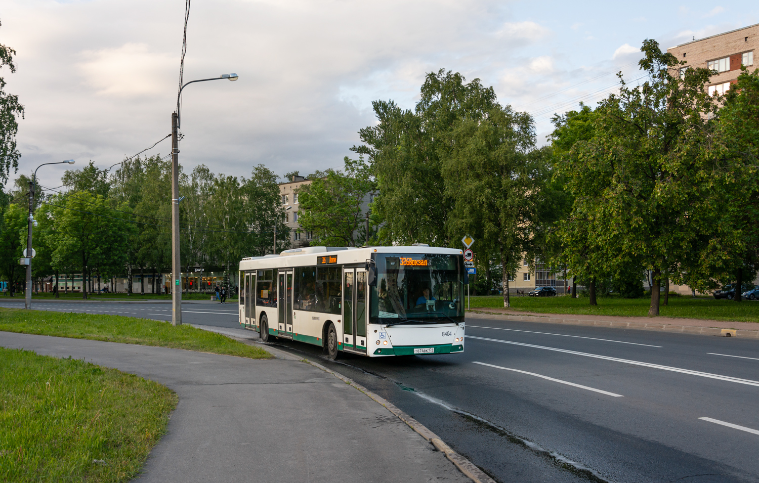 Saint Petersburg, MAZ-203.085 # 8404