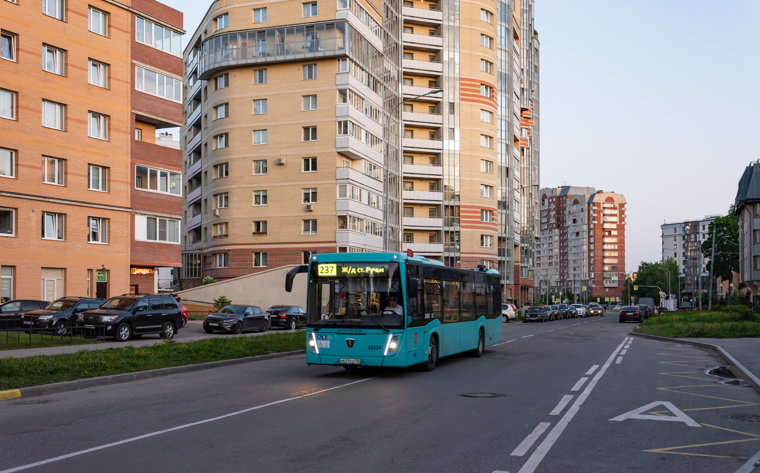 Saint Petersburg, NefAZ-5299-40-57 (LNG) # 35824