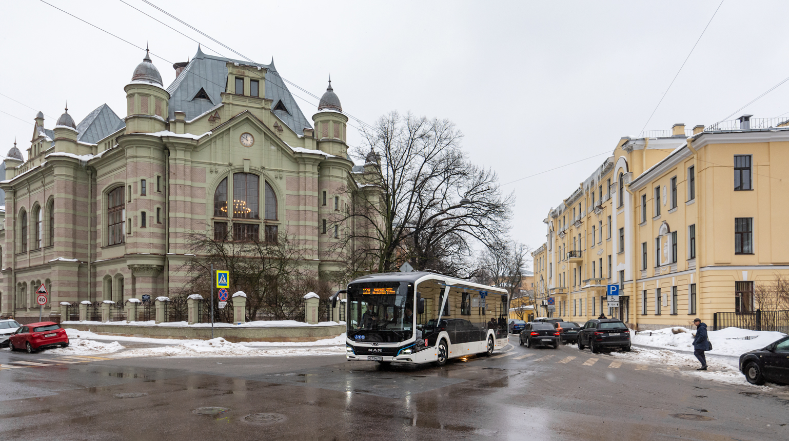 Saint Petersburg, MAN 12C Lion's City 12 E NL367 # 2520