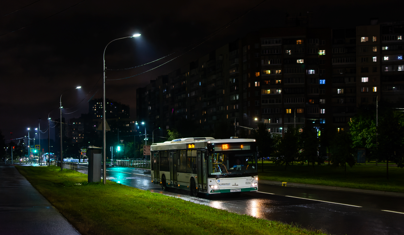 Saint Petersburg, MAZ-203.085 # 8206
