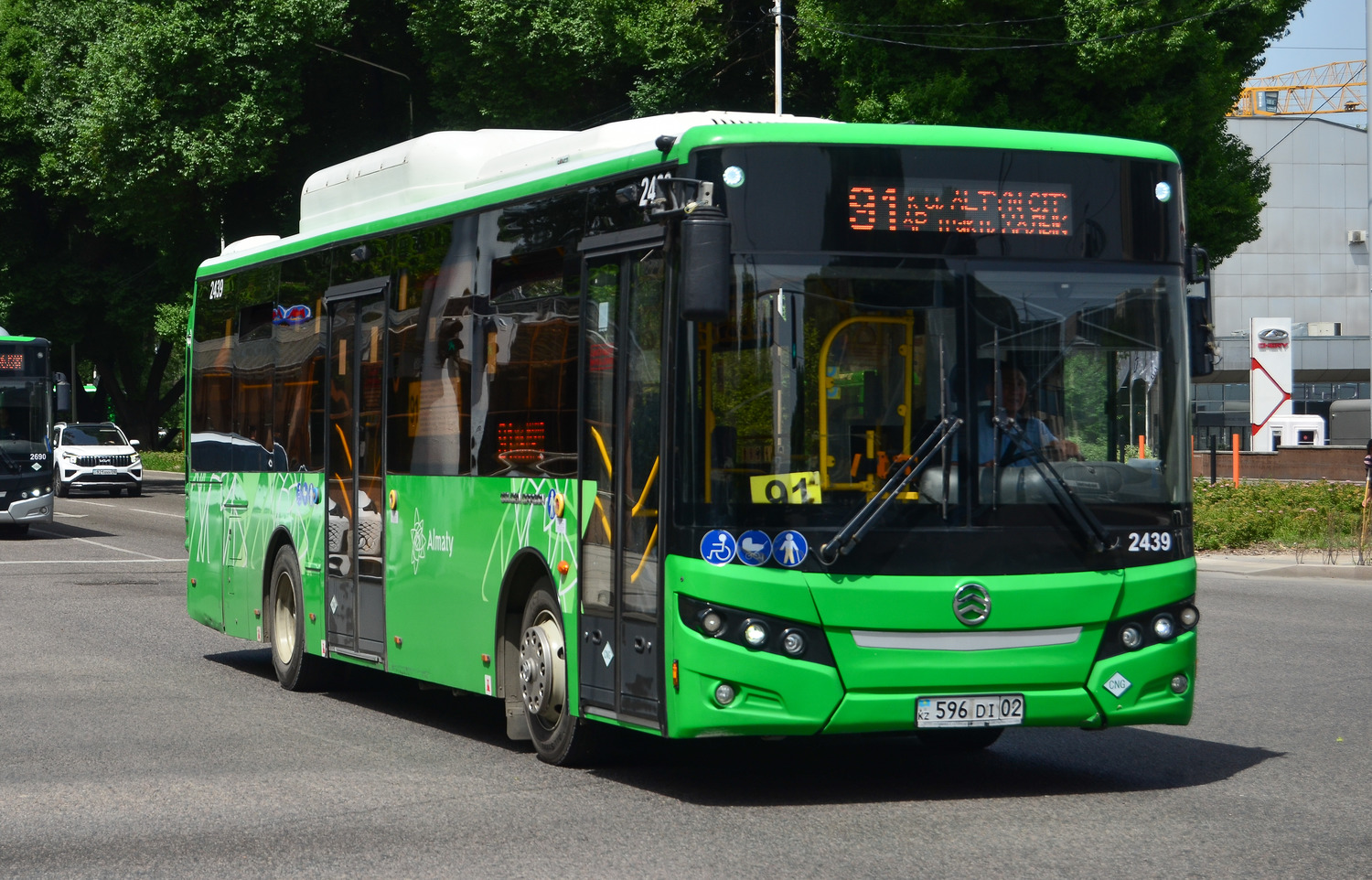 Almaty, Golden Dragon XML6105CN (Hyundai Trans Auto) # 2439