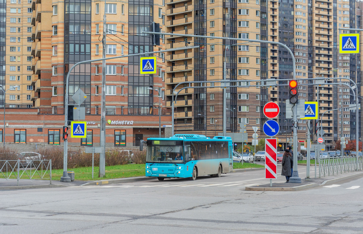 Saint Petersburg, LiAZ-5292.67 (LNG) # 31033