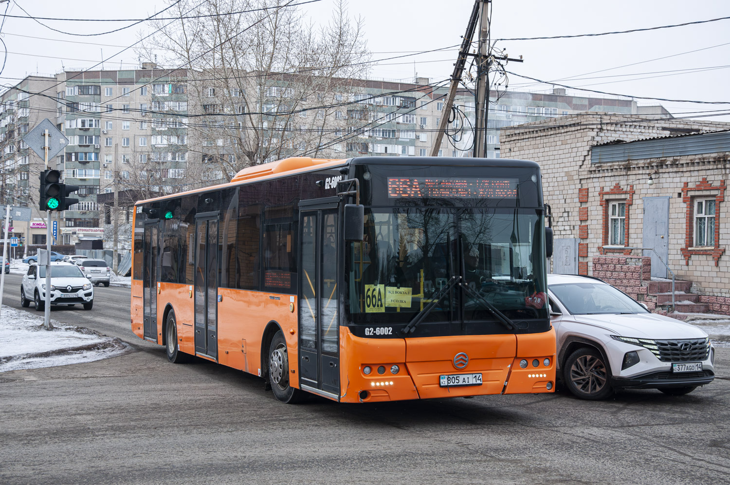 Pavlodar, Golden Dragon XML6125CR (Hyundai Trans Auto) # G2-6002