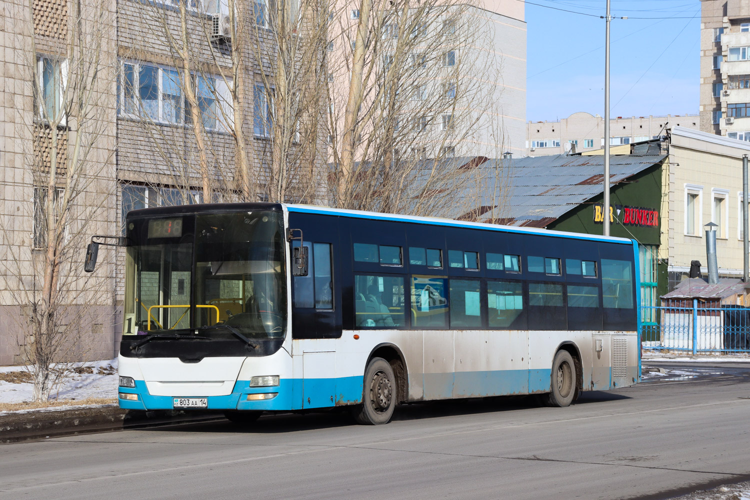 Павлодар, Huanghai DD6129S15 № 803 АА 14
