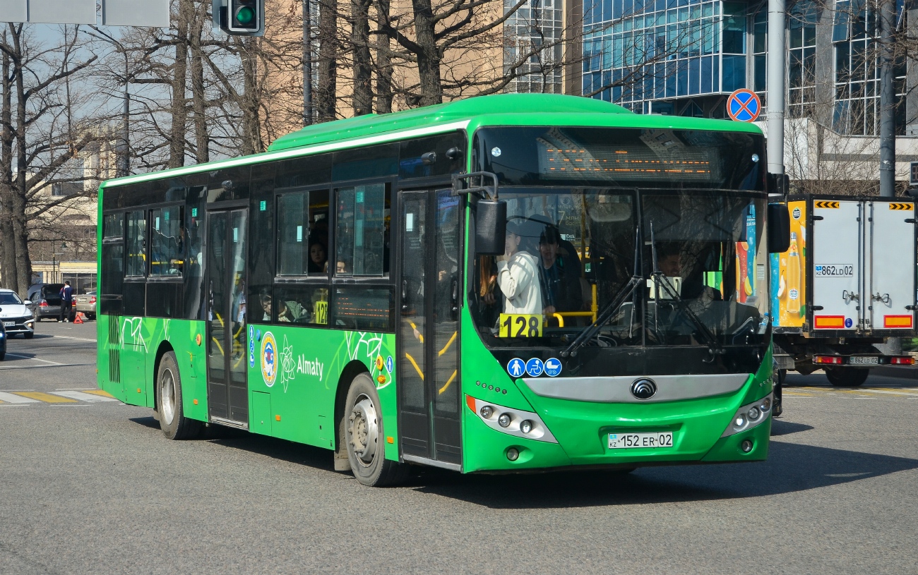Almaty, Yutong ZK6118HGA (QazTehna) # 152 ER 02