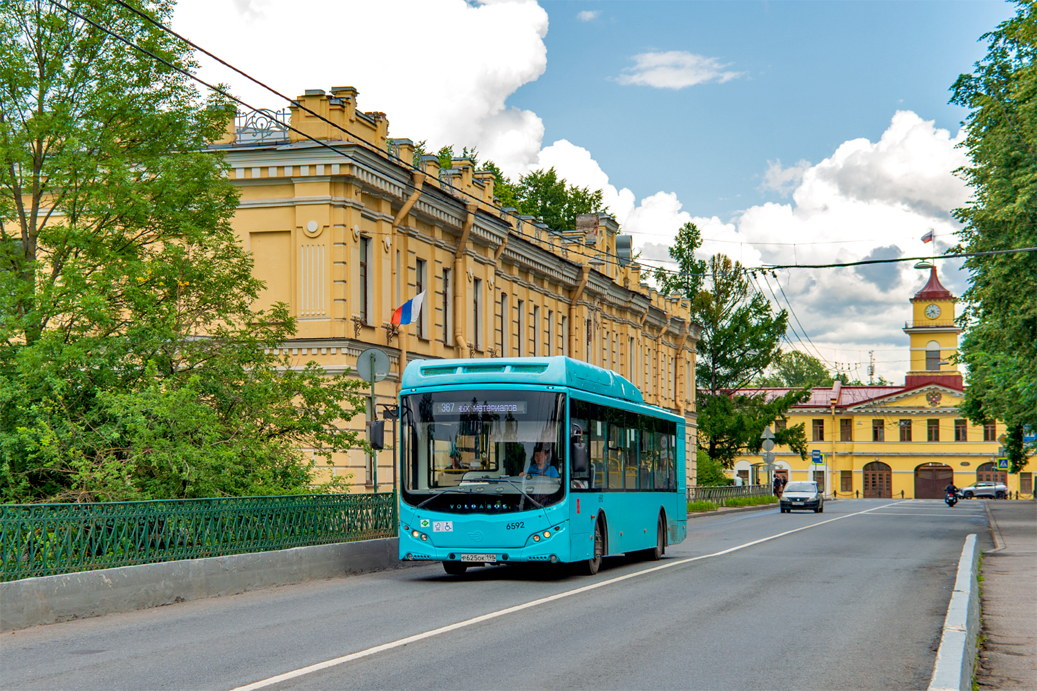 Saint Petersburg, Volgabus-5270.G4 (CNG) # 6592