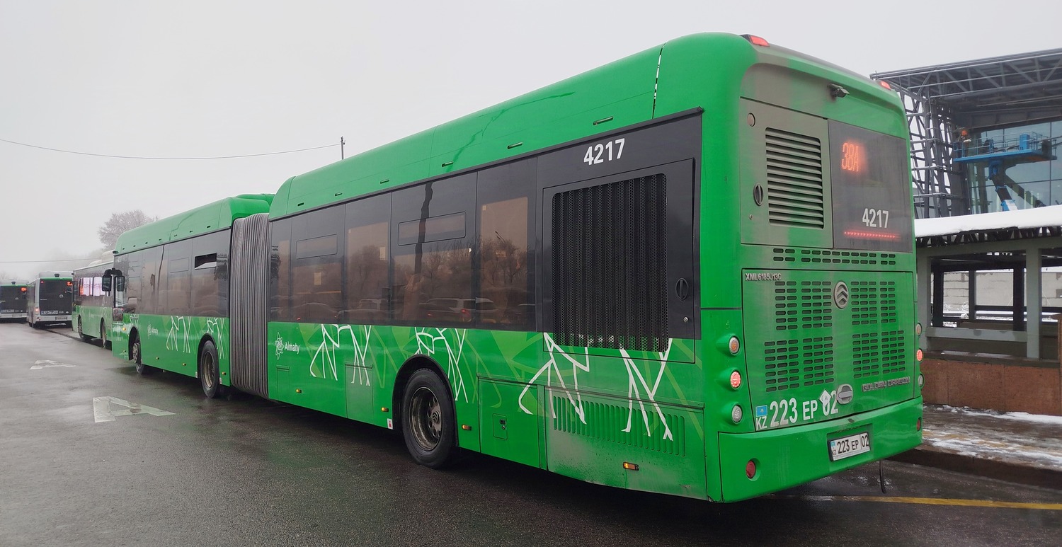 Almaty, Golden Dragon XML6185J13C (Hyundai Trans Auto) # 4217