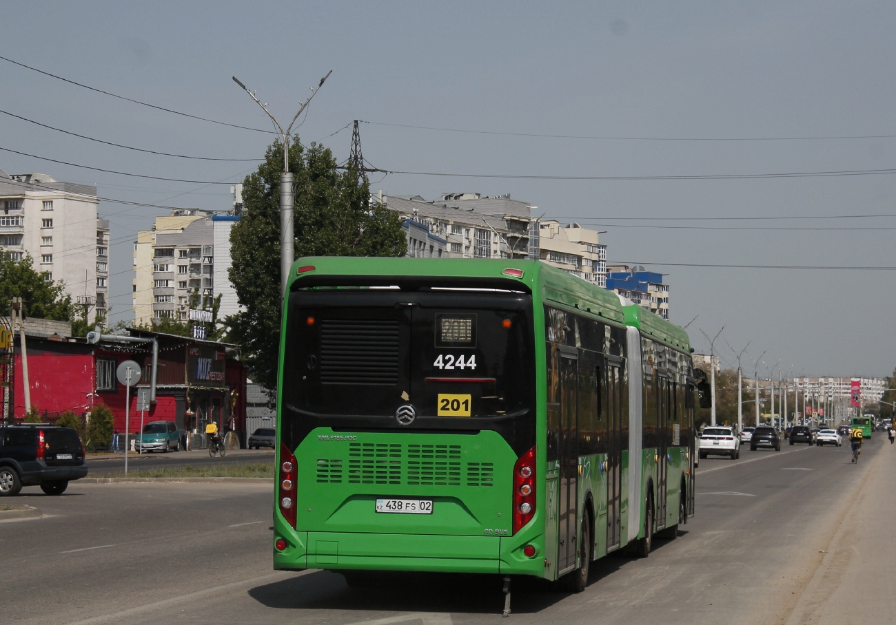 Almaty, Golden Dragon XML6185J13C (Hyundai Trans Auto) # 4244