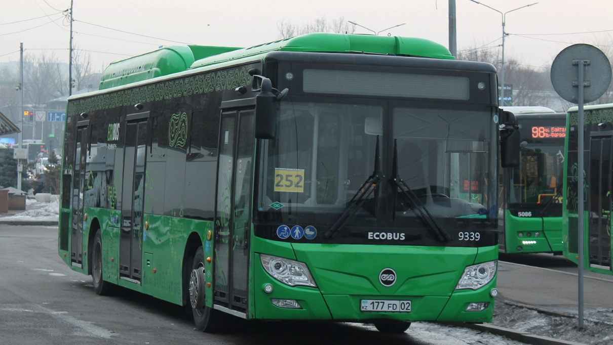 Almaty, Foton BJ6123C6CTD-A1 # 9339