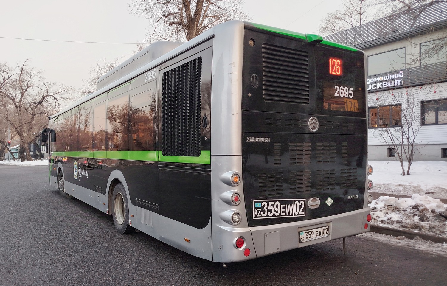 Almaty, Golden Dragon XML6125CN (Hyundai Trans Auto) # 2695