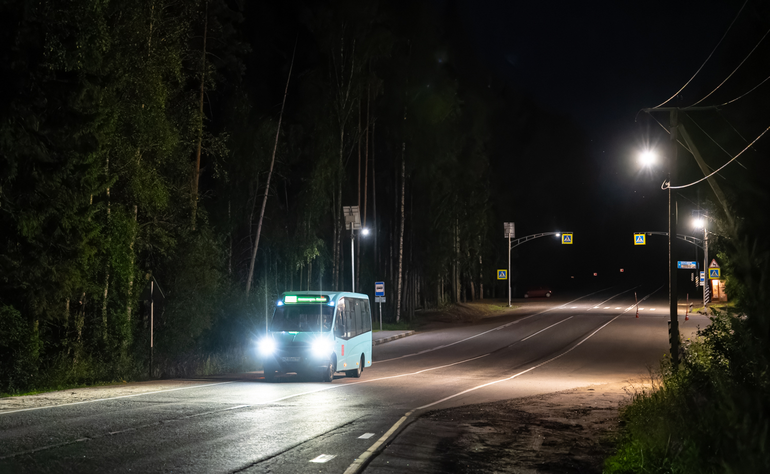 Saint Petersburg, GAZ-A68R52 City # 37959