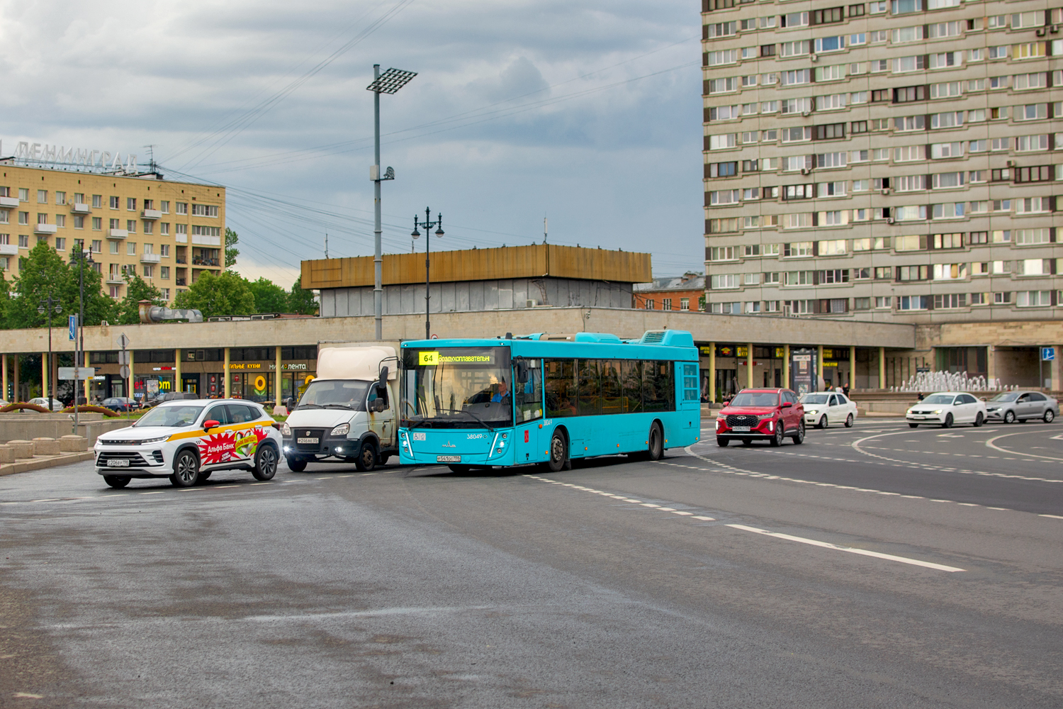 Saint Petersburg, MAZ-203.945 # 38049