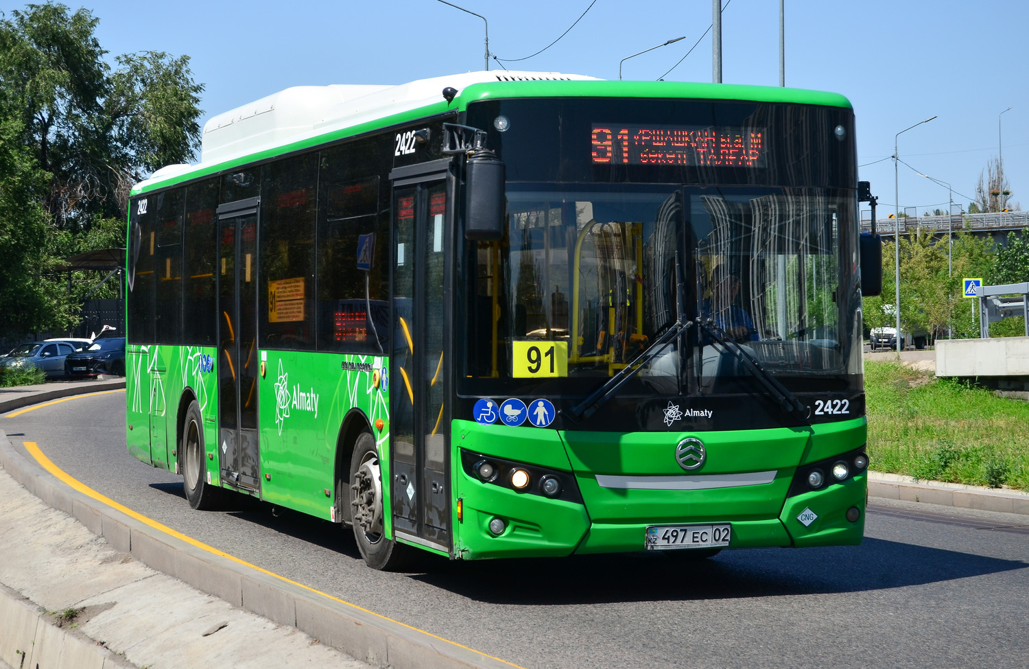 Almaty, Golden Dragon XML6105CN (Hyundai Trans Auto) # 2422