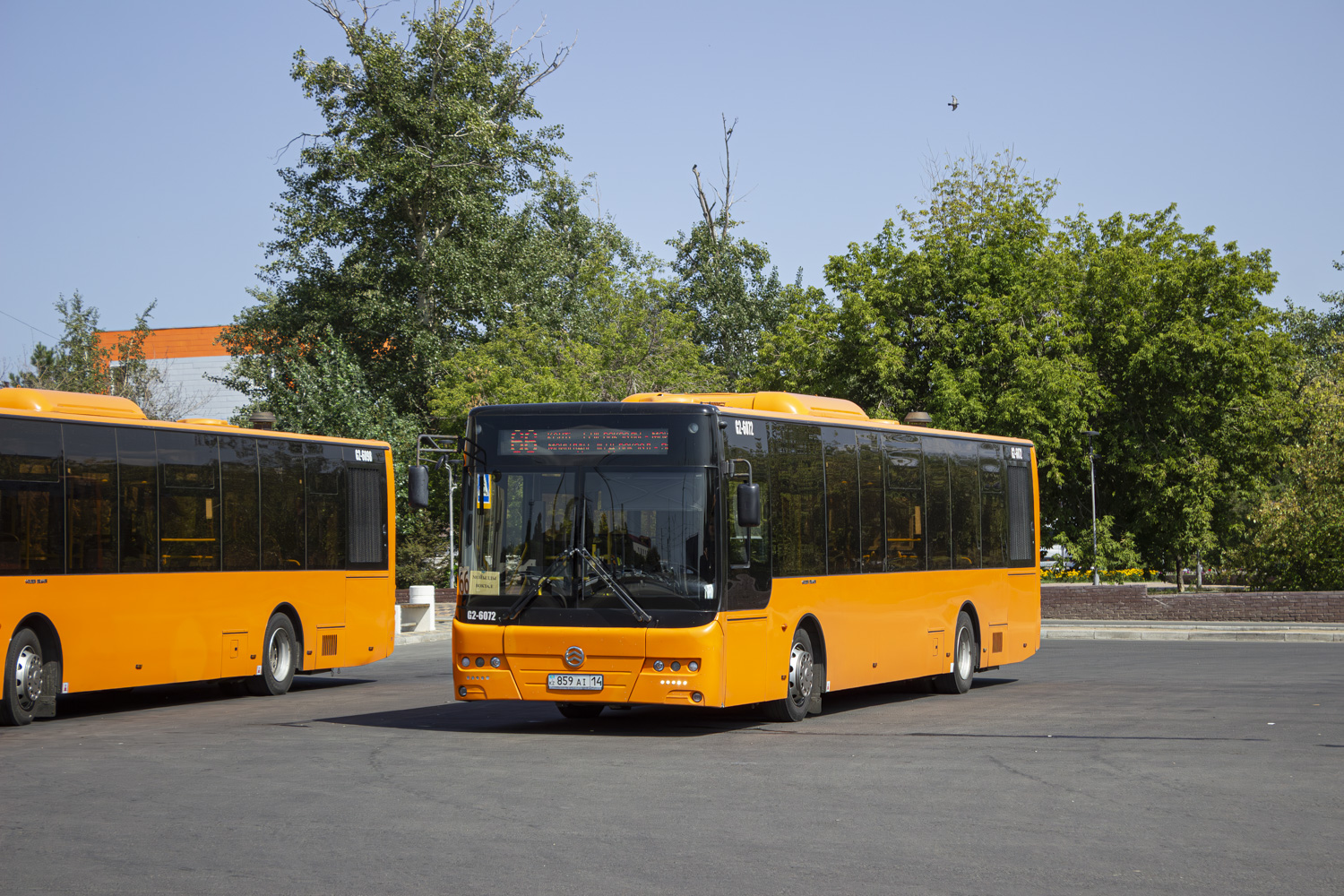 Pavlodar, Golden Dragon XML6125CR (Hyundai Trans Auto) # G2-6072