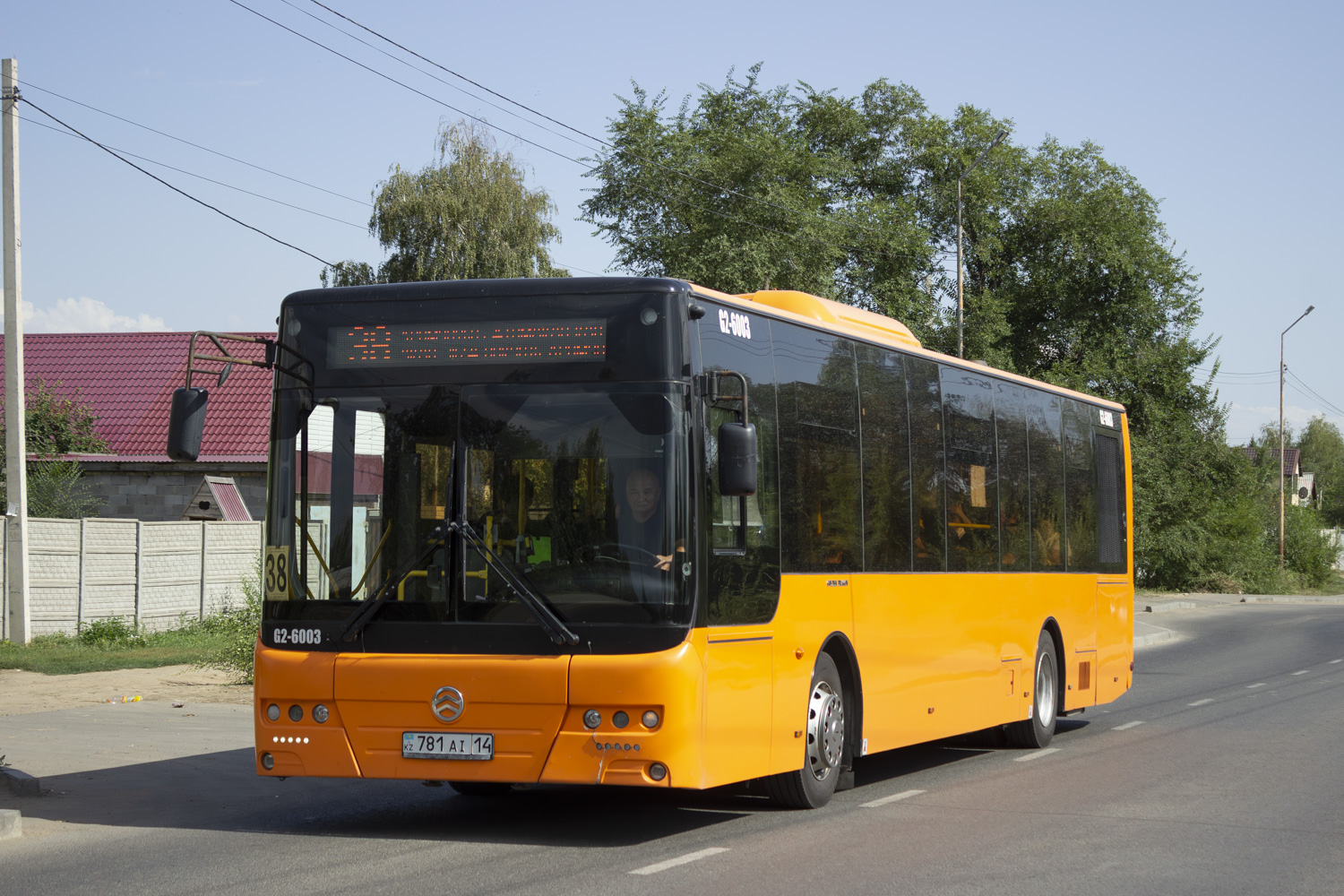Pavlodar, Golden Dragon XML6125CR (Hyundai Trans Auto) # G2-6003