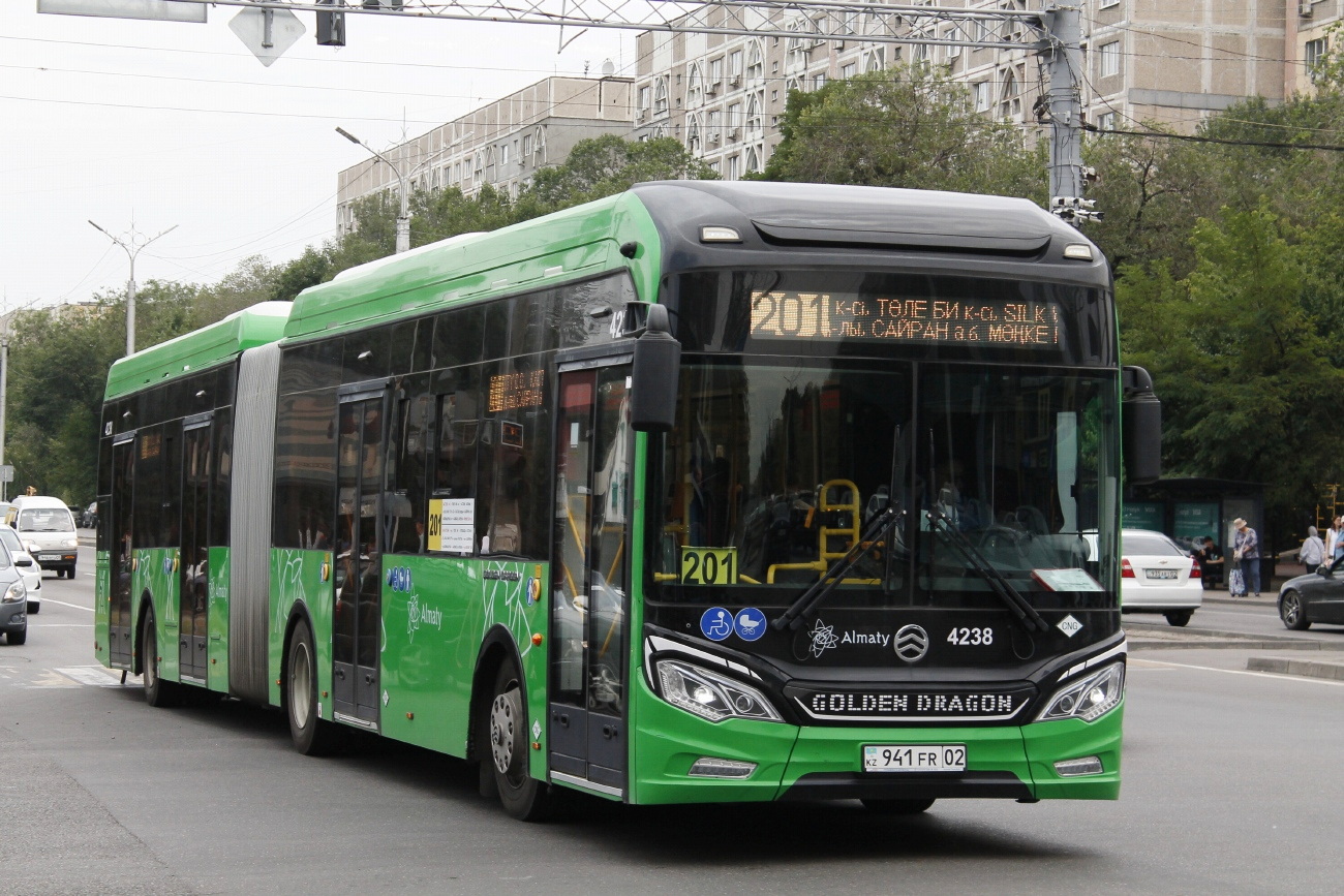Almaty, Golden Dragon XML6185J13C (Hyundai Trans Auto) # 4238