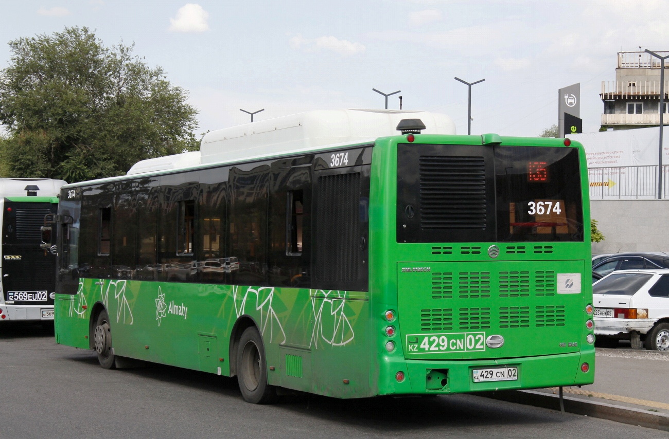 Almaty, Golden Dragon XML6125CN (Hyundai Trans Auto) # 3674