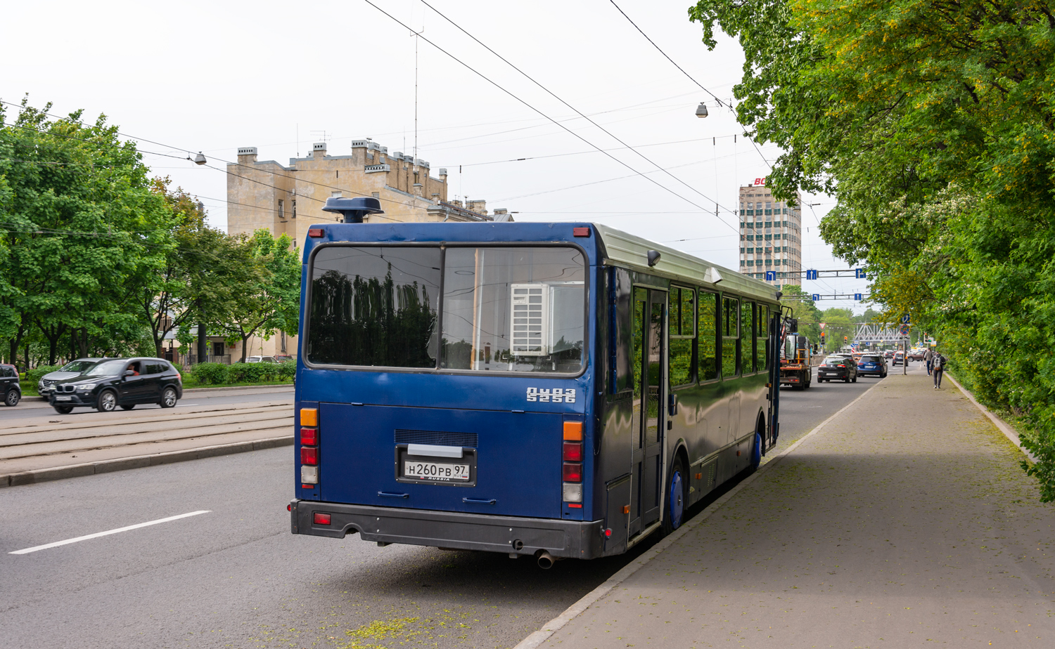 Saint Petersburg, LiAZ-5256.30-01 # Н 260 РВ 97