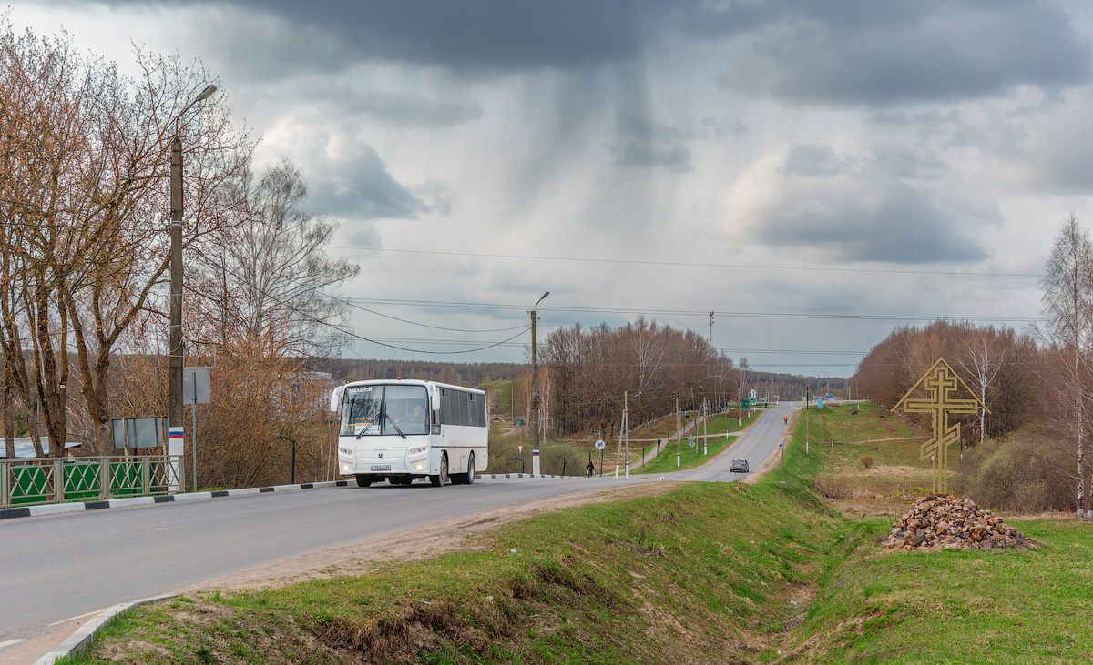 Kaluga, KAvZ-4235-61 # С 154 РН 40