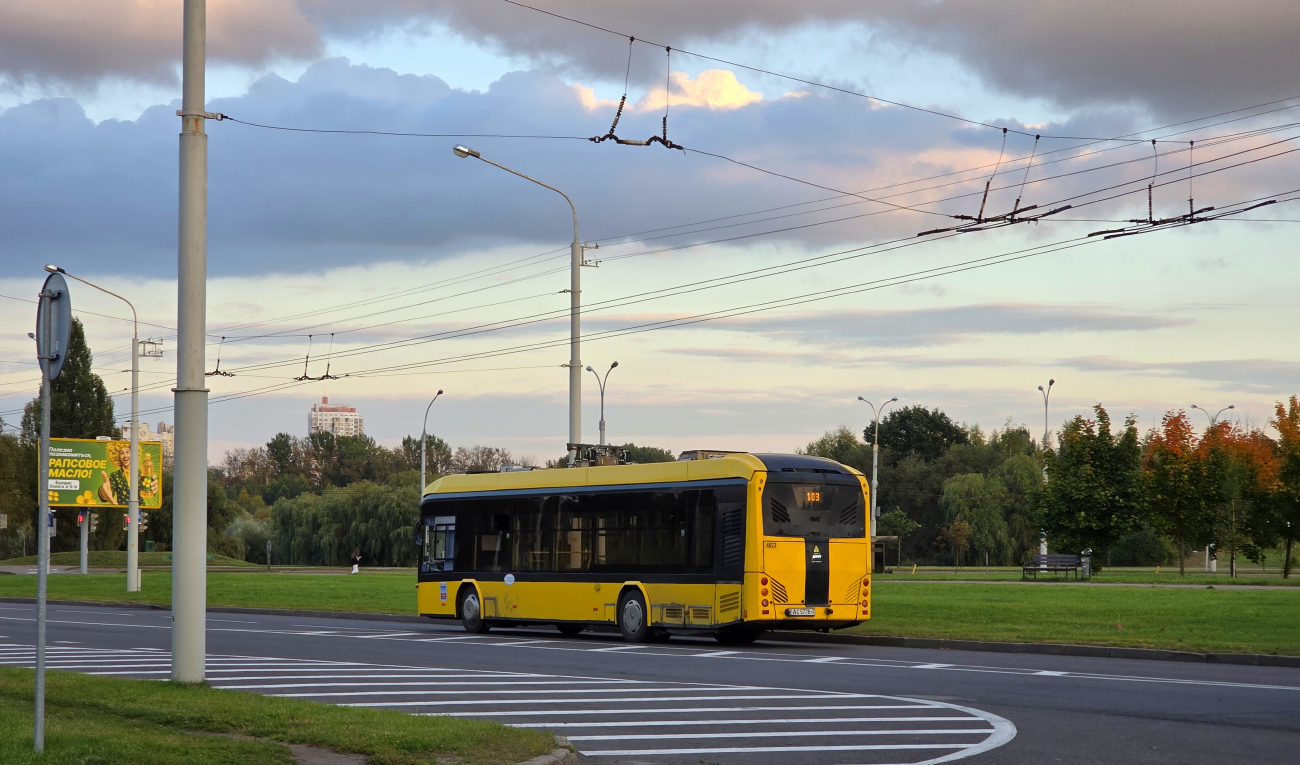 Minsk, BKM E321 "Syabar" # 4823