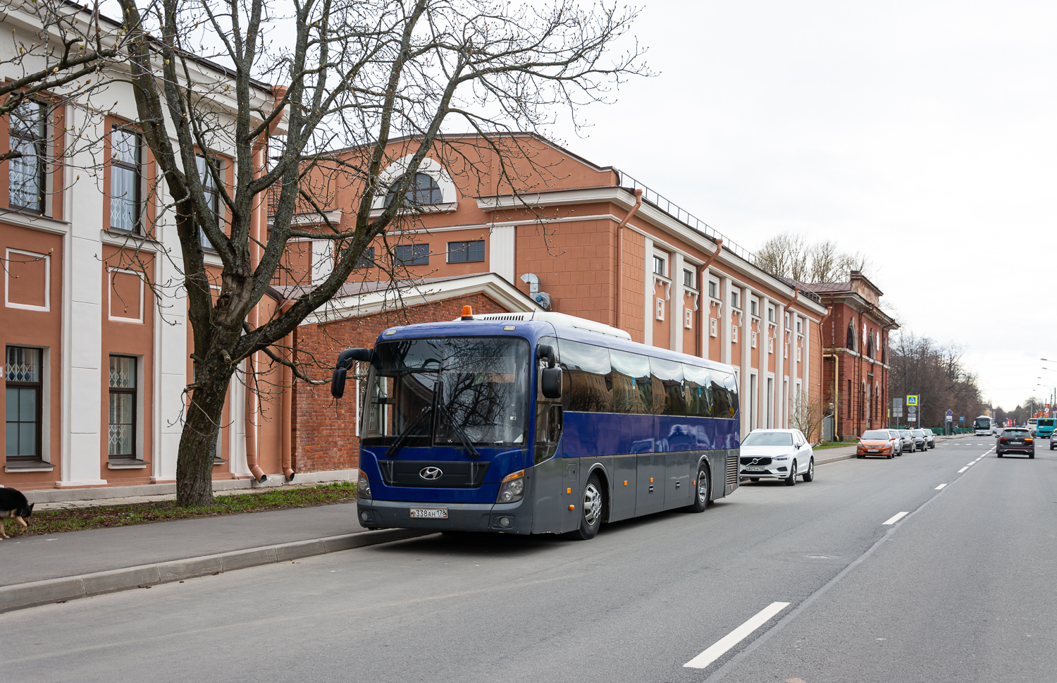 Saint Petersburg, Hyundai Universe Space Luxury # В 338 АН 178