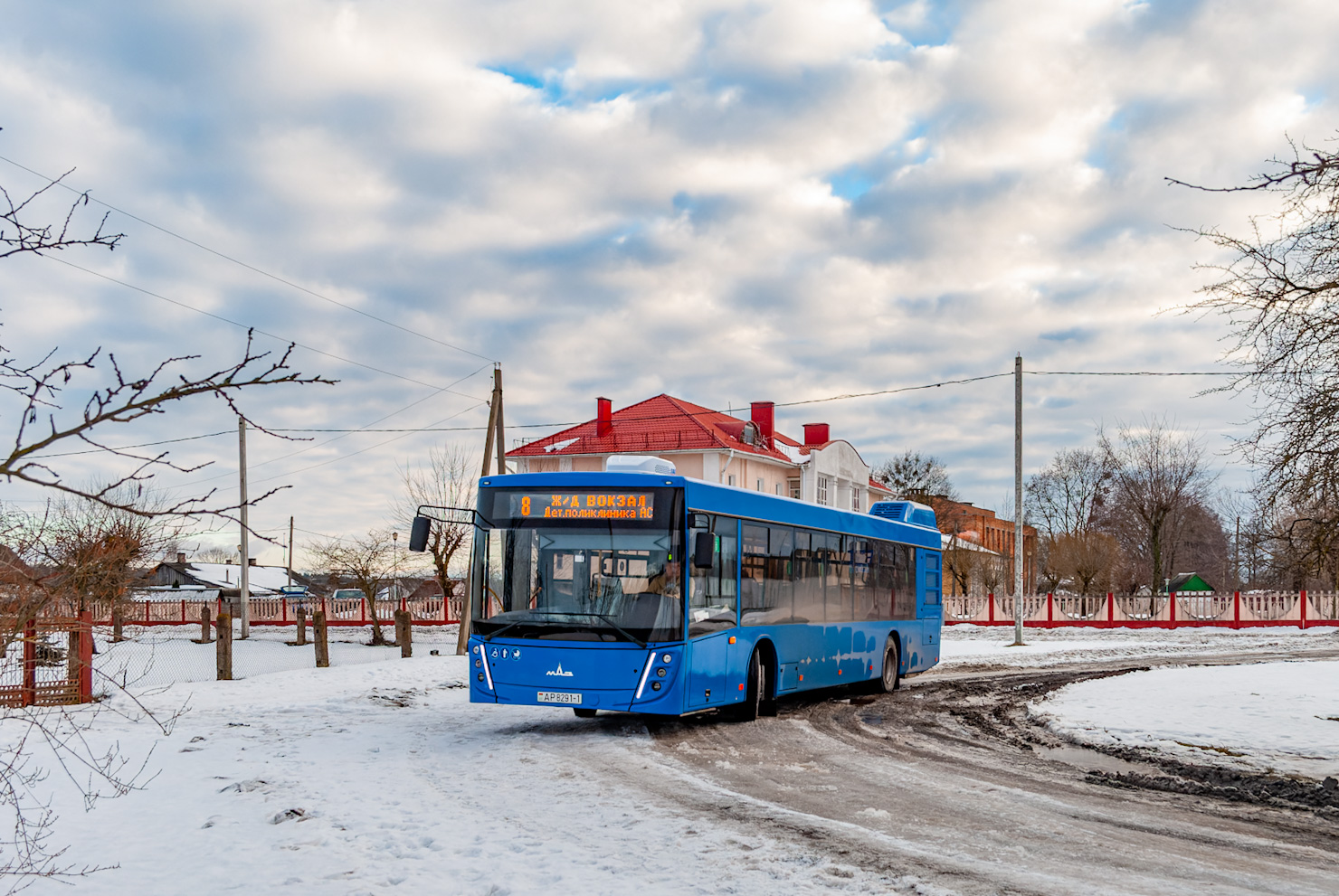 Luniniec, MAZ-203.047 # 0243