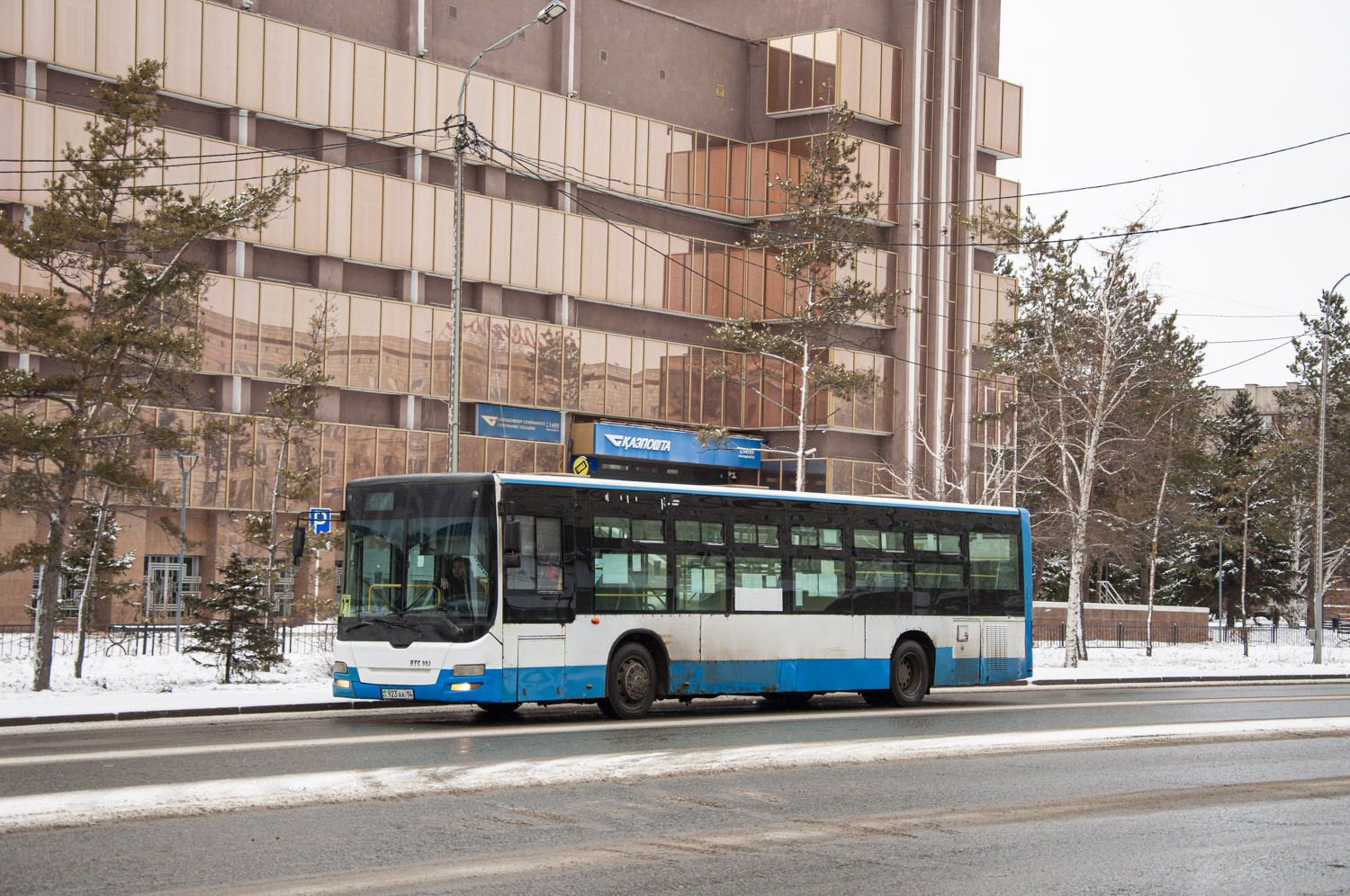 Павлодар, Huanghai DD6129S15 № 923 AA 14