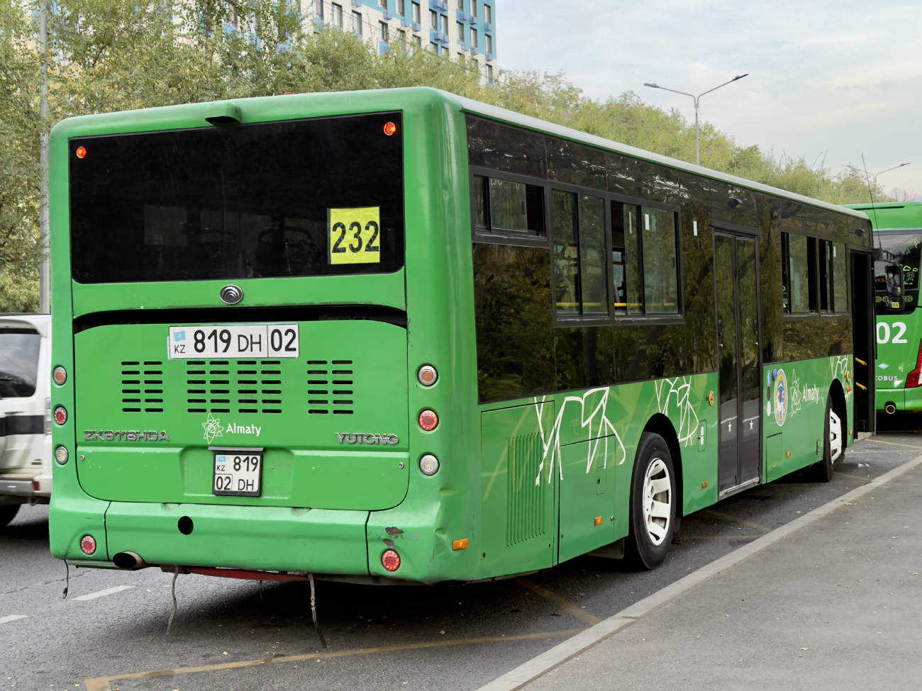 Almaty, Yutong ZK6118HGA (SaryarkaAvtoProm) # 819 DH 02